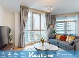 Vacationer I Glamorous 2 Bedroom I Steps from Barasti Beach I Marina Views