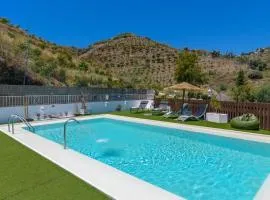 Villa Omairi Torrox by Ruralidays