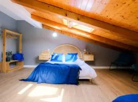 Ático Alfonso Amplio Céntrico Renovado 10 Pax