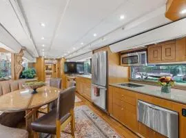 The Heat 7744 Ranch Resort Austin Tx