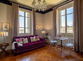Serristori Palace Residence, hotel ve Florencii
