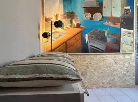 JR HOME Apuania