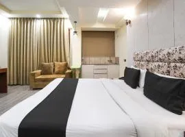 Hotel Grand cozy cave delhi IGI airport