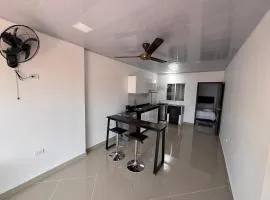 Moderno apartaestudio amoblado con parqueadero