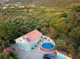 THE CABIN, KYPARISSIA
