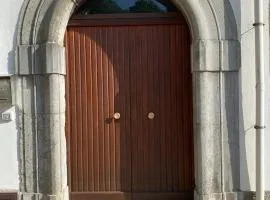 Intera casa in centro storico a 700 mt dal mare