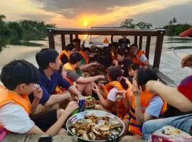 Điểm Hẹn restaurant, cắm trai, sở thú mini farm, câu cá giải trí