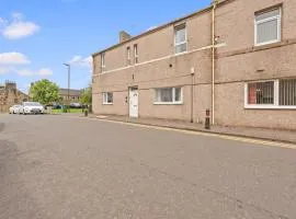 Modern Bannockburn Guest House - Ensuite Rooms Only