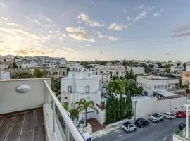 Swieqi Luxury Charm 2 Central Hillside View