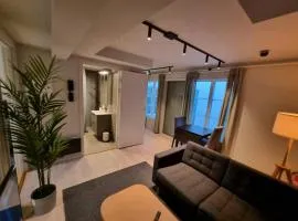 Central Apartment for 4