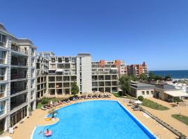 Първа линия Апартаменти, hotel in Pomorie