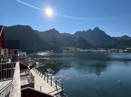 Seahouse with Panoramic Sea View