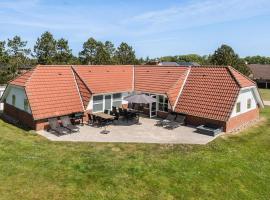 Holiday Home Degnevangen Blåvand Xi, hotel in Blåvand
