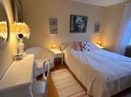 Dahlias Bed & Breakfast