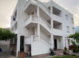 Apartments Avdic, hotel v destinaci Sutomore