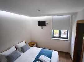 Casa Alamela