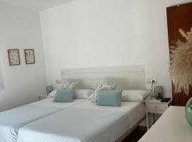 Apartamento La Aldaba, villa in Lanzahita
