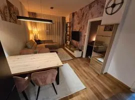 Liman 5 Riverside 209 with Free Private Parking