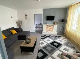 80 m2 meublé RDC