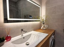 Stylish Cesis Apartment - Perfect Base for Exploring Medieval Town and Gauja Nature Trails, hotel in Cēsis