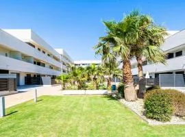 Apartamento en la playa con vistas al mar