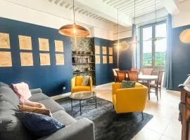 La Commanderie des Antonins -vue Panoramique sur le Rhône-