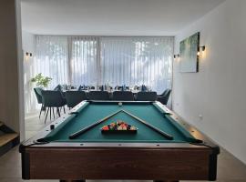 Bodensee Penthouse 23i - Seesicht - Billiard - Panorama Exklusive, hotel v destinaci Öhningen