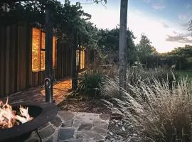 Timber & Stone - Modern Eco Retreat and Studio
