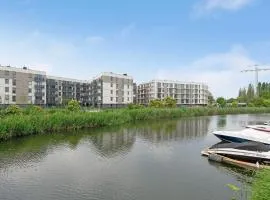 Portovo Riverside Apartments by Blue Mandarin