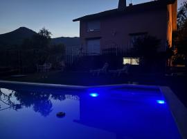 La casa de Serafín y Manoli, hotel in Nestares