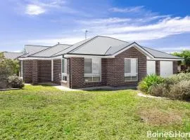 Boorooma Home