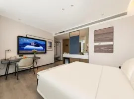 Atour Hotel Jiaxing Nanhu Tiandi