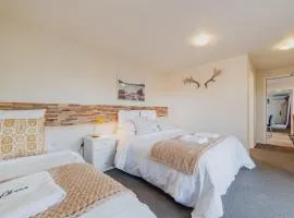 Moonbeam Nights - Kitchenette Parking Sleeps 3