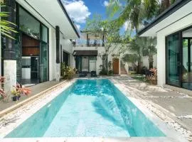 Wings Villa Laguna Bang Tao Beach Phuket