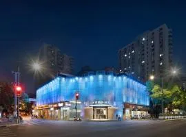 Jinglai Hotel Light Luxury - Daning International Shanghai Business School Branch