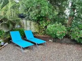 Exceptional T2 INDEPENDENT, Garden, 400 M beach