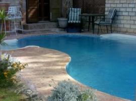 Sou Villa, hotel a El Alamein