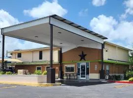 Rodeway Inn San Antonio Lackland AFB - SeaWorld