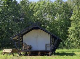 Glempings Mācītājmuiža, hotel i Saulkrasti