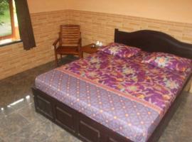 Hotel O Balekui Homestay, hotel v destinaci Sengkol