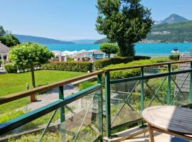 Studio les pieds dans l'eau, hotell sihtkohas Duingt