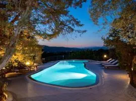 Villa Turalis by Klodge