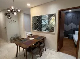 Sky suite 3 Bedroom by Travel Buddy