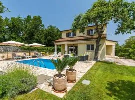 Villa Tina