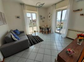 Anisa Home 2, hotel v destinaci Senna Comasco