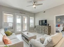 Chic 3BDR for 6 with Pool & Hot Tub Overlooks Marina