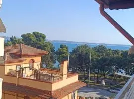 Seaview Moments Aretsou