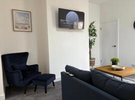 ResiLets - NEW 3 Bed Apt, Sleeps 5, Town Centre, Ideal for contractors, holidaymakers, Professional Short Stay, &kappa;&alpha;&tau;ά&lambda;&upsilon;&mu;&alpha; &mu;&epsilon; &kappa;&omicron;&upsilon;&zeta;ί&nu;&alpha; &sigma;&epsilon; Blythe