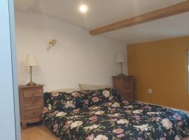 VERDE Bedroom, hotel v destinaci Martigues