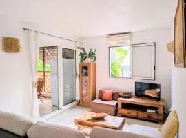 Coté Mer - T2 à deux pas du lagon